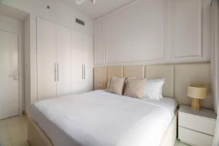 Luxury & Premium Burj Khalifa Dubai Mall - 1