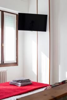 Cozy Design House - 15 Minutes From NAVIGLI-HUMANITAS - Milan - 8