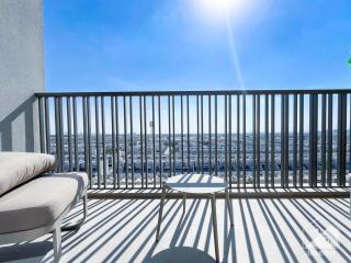 Tranquil Studio Getaway in Dubai's MAG 920 - 7