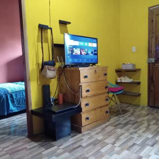 Cozy Quiet 4-Bedroom Home, 3-min Walk to the Beach - 6