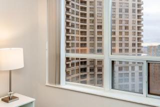 High-End 2BR 2BATH Condo-Steps to Square One Mall - 6