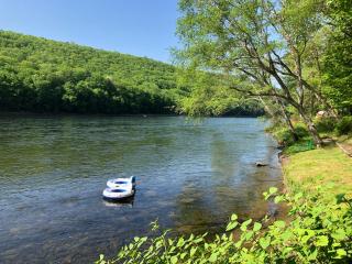 Slumberland at the River's Edge - 3