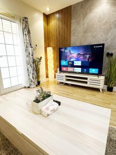 beautiful Apartment with Garden and Private Entrance 2 - Riade - 2