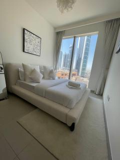 Two Bedrooms Damac Majestine - StayOn Homes - 0