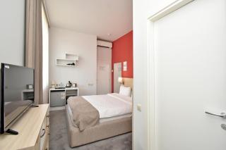 Hotel In City - Erevan - 7