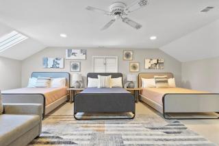 Renovated Pool Paradise Private Oasis Sleeps 14 - Savannah - 5
