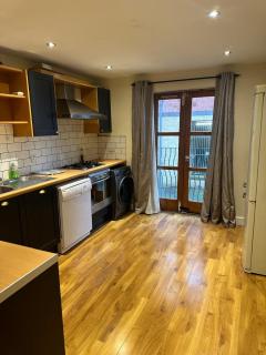 Large duplex 2 bed city apartment - 2