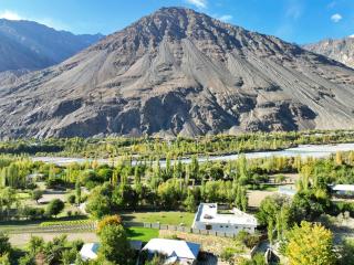 Chinaar house Resort - - 7