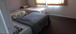 Papamoa Budget Accommodation - Papamoa - 6