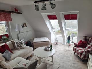 Gemütliche Ferienwohnung - Wankendorf - 0