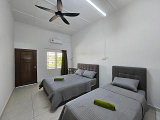 1786 Guesthouse Seremban Homestay Sikamat小甘密 - Seremban - 0