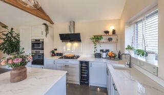 Lodge Barn Annexe - - 6