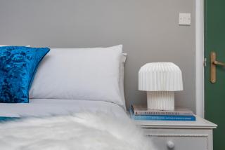 Chic 1-bed Garden Flat, London, Convenient for Tower Bridge, Great Public Transport - Londra - 2