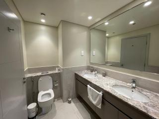 Two Bedrooms Damac Majestine - StayOn Homes - 3