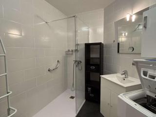 Appartement Confortable proche Thermes avec Balcons et Climatisation à Balaruc-les-Bains - FR-1-503-3 - Balaruc-les-Bains - 3