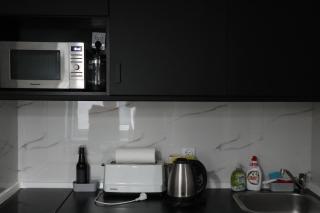 Miramar Studio & Flats - 1