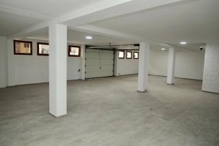 Livinn Apartments-Twin Room with Shared Bathroom - Prizren - 2