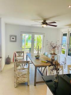 Luxury Oceanfront Elegancia - 4