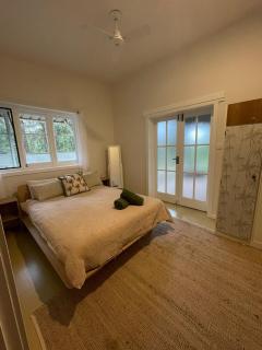 The Strawberry Shed - 2