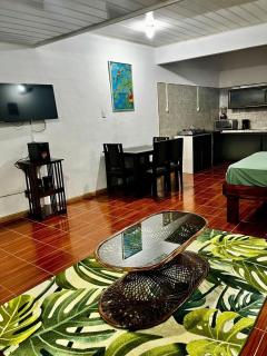 Yireth Studio - Quepos - 3