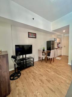 Airport Stay - Amani Grand Resort Residences - 8
