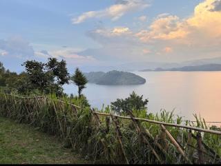 Burera Cottage - - 8