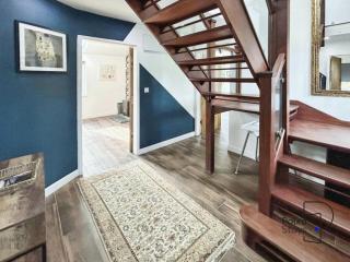 Hên Stablau - Spacious Pet-Friendly Welsh Retreat by PolkaStays - Llanfihangel-Glyn-Myfyr - 4