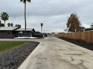 GUEST RANCH HOUSE w POOL access near NATL PARKS - Dinuba - 2