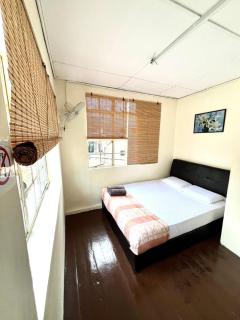De Cameron Guest House - 8
