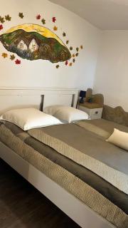 Family Wellness Jacuzzi Sauna Wood Fired Hot Tub 8 Min from Heviz - 5