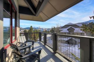 Beautifully Updated Mountain Chic Condo condo - 3