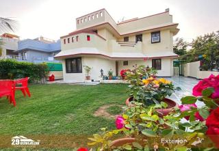 Symphony private pool by 29 bungalow - Udaipur - 0