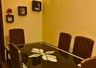 Doves Inn Hotel kalma Chowk - 1