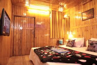 Altaf's motel - Matheran - 5