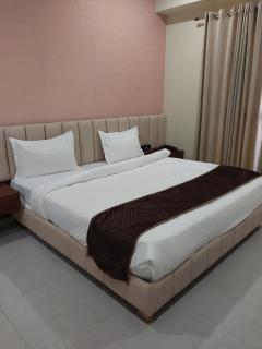 Hotel SGI - Jaipur Airport Hotel - Jaipur - 5