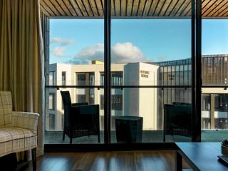 Pass the Keys Fabulous 2BR w Views Titanic Qtr City Centre - Belfast - 1