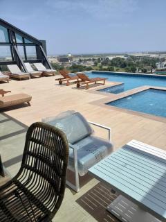 AB Armany- Your Luxury Home in the Towers - 8