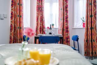 Jephsons Lodge Studio 5 - Free Parking, Prime, WiFi - Leamington Spa - 2