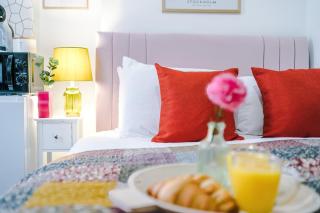 Jephsons Lodge Studio 7 - Town Centre, WiFi, Free Disney & Prime - Leamington Spa - 6