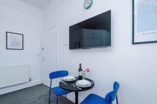 Jephsons Lodge Studio 7 - Town Centre, WiFi, Free Disney & Prime - Leamington Spa - 3