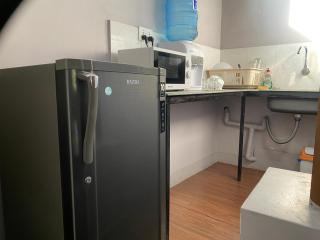 Modern Luxury Studio Apartment - 4