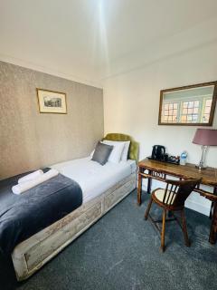 Juniper Berry - Southampton - 4