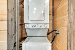 Tranquil Mountain Getaway By Ghosal Luxury Lodging - 8