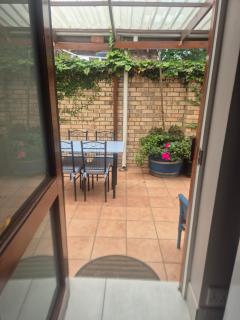 EdenNook - George - 1