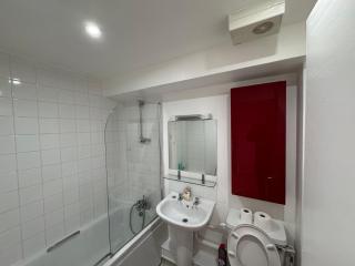 STUNNING 2 BEDROOMS FLAT in HOLLOWAY ROAD - Londra - 6