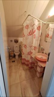 Cozy Mountain Retreat with Views - 5