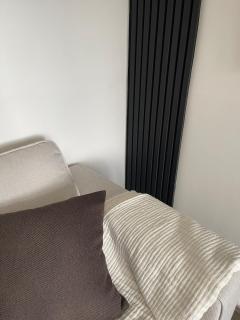 Sheffield Contemporary Elegant Getaway - 6