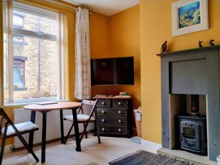 The Cobbles - Central, Parking, Netflix & Woodburner - 7