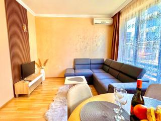 Sea Sun Holiday Apartments - Sunny Beach - 8