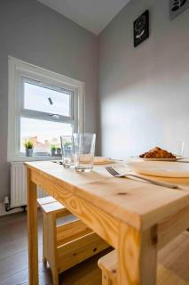 Modern & Stylish Flat in Moseley - Birmingham - 7